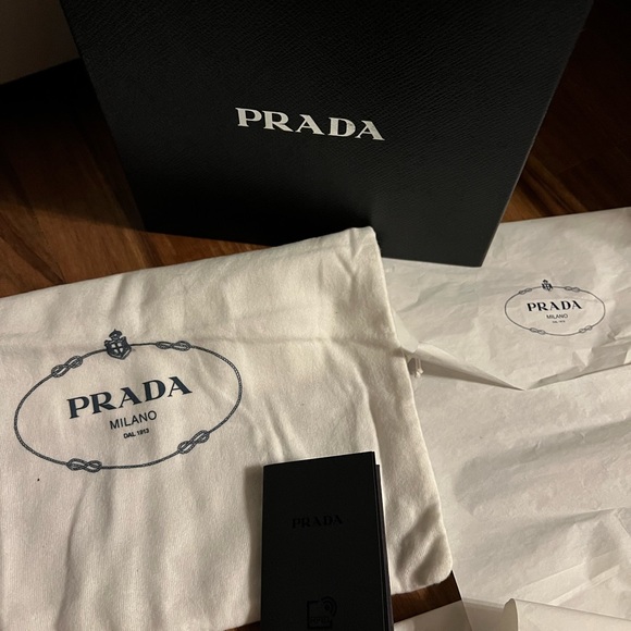 !!!!SOLD!!!!PRADA
Re-nylon mini backpack - Picture 11 of 11